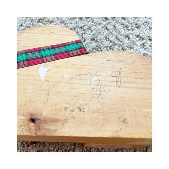 Hand Carved Duck Wall Plaque Wooden Folk Art Country Decor Mom Dad Baby 80s 90s - Picture 5 of 8